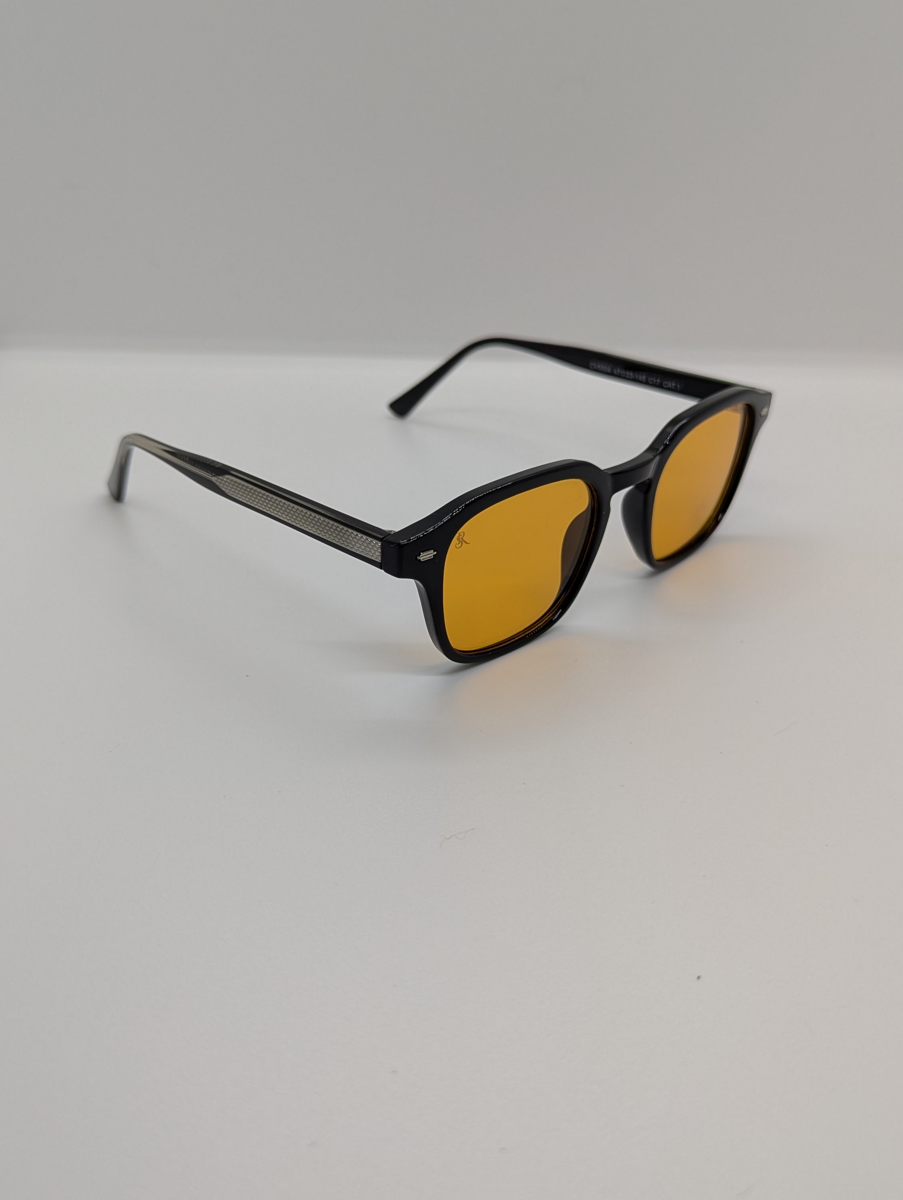 DREAM Black & Yellow