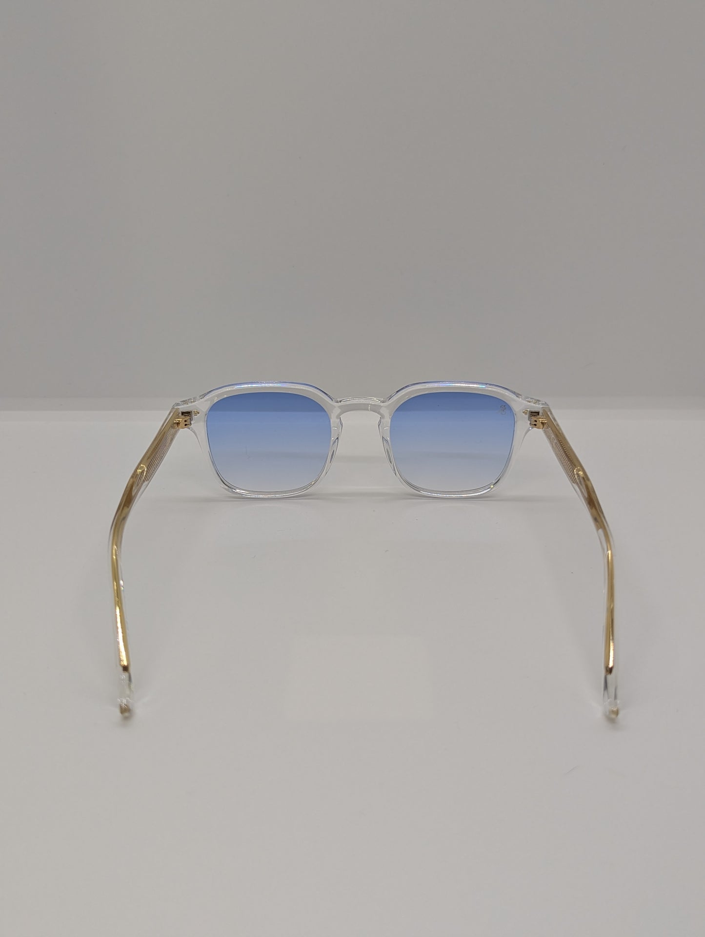 DREAM Gold / Blue light