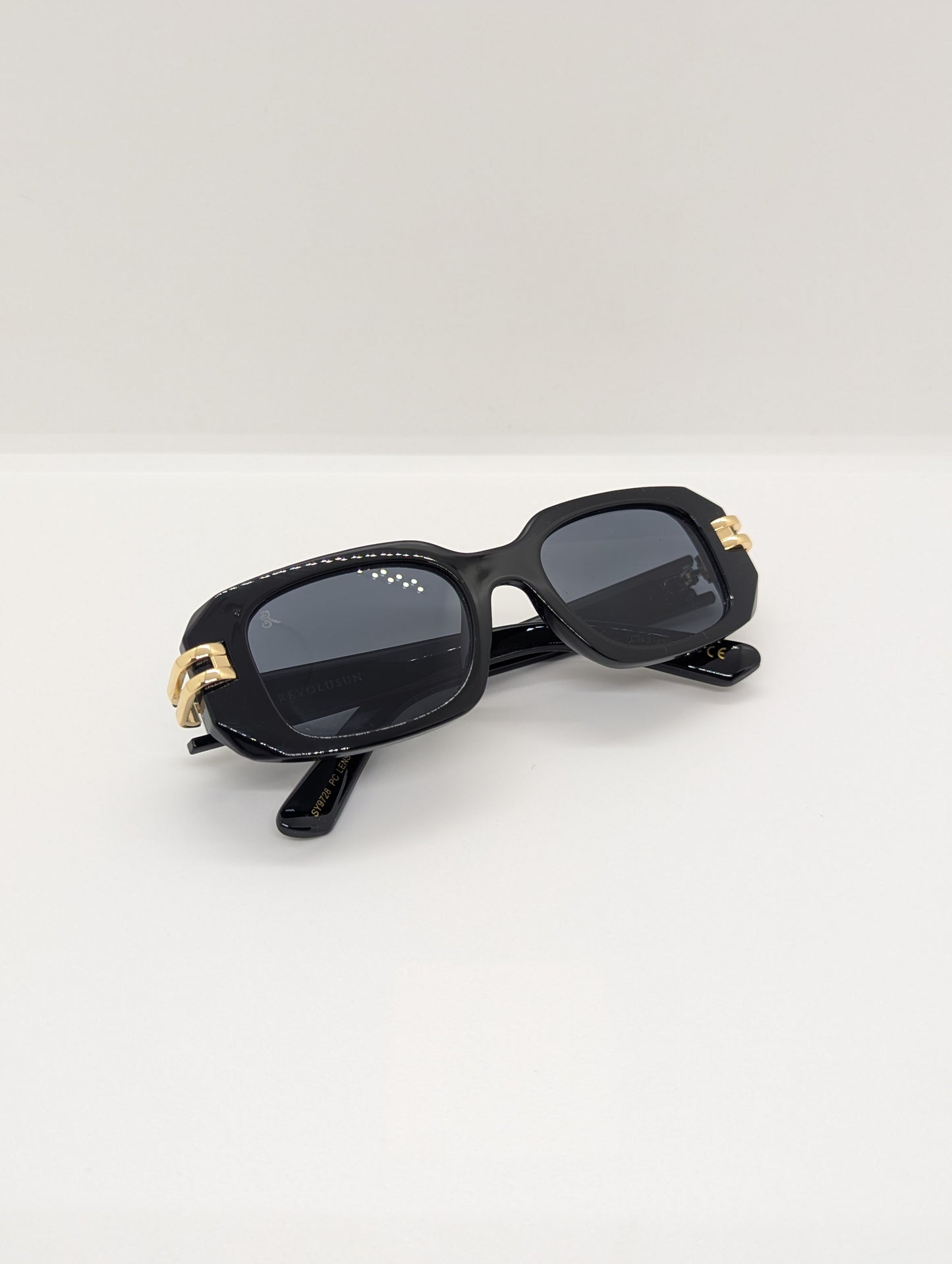 Dolce Vita Black / Gold