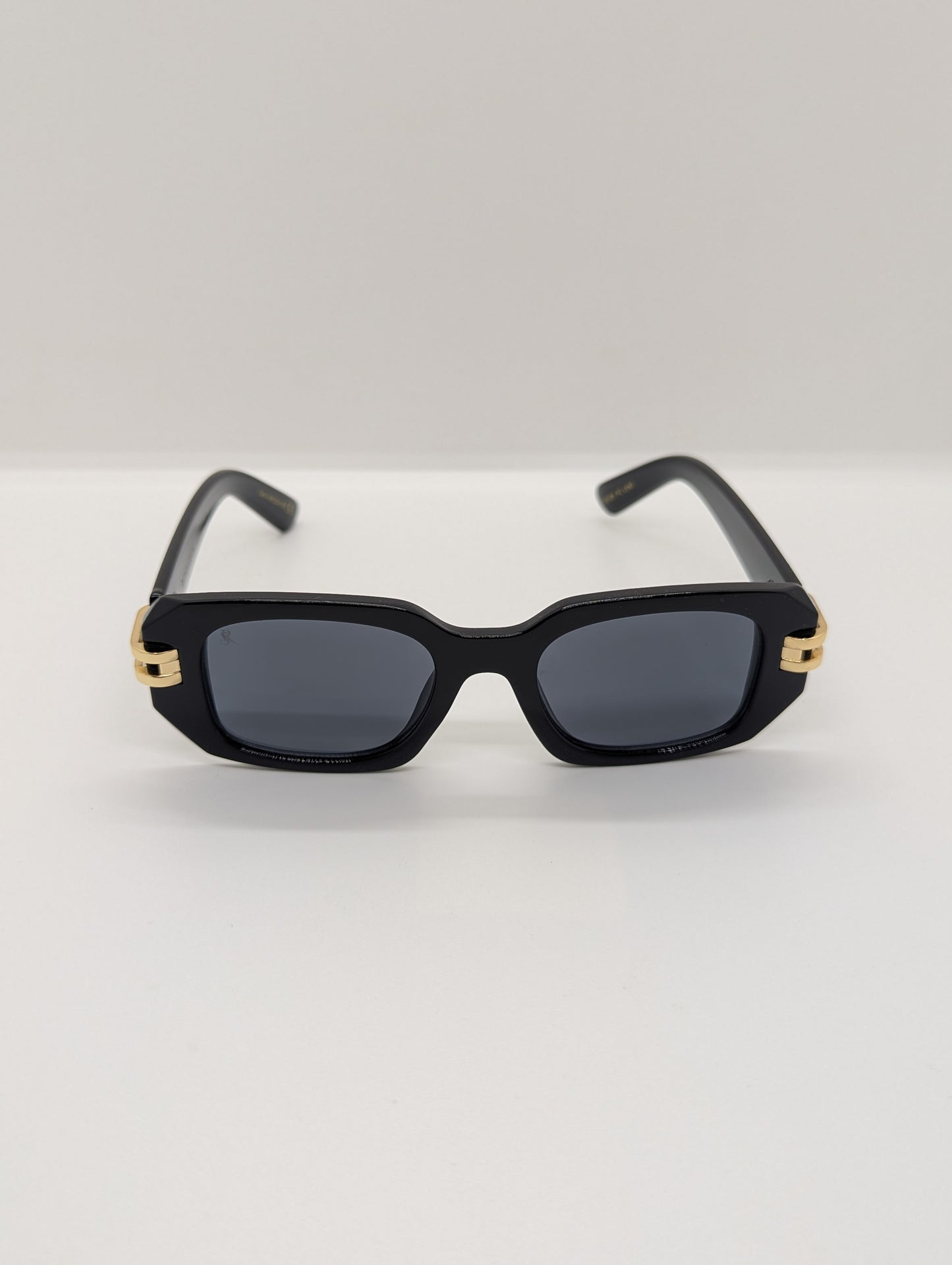 Dolce Vita Black / Gold