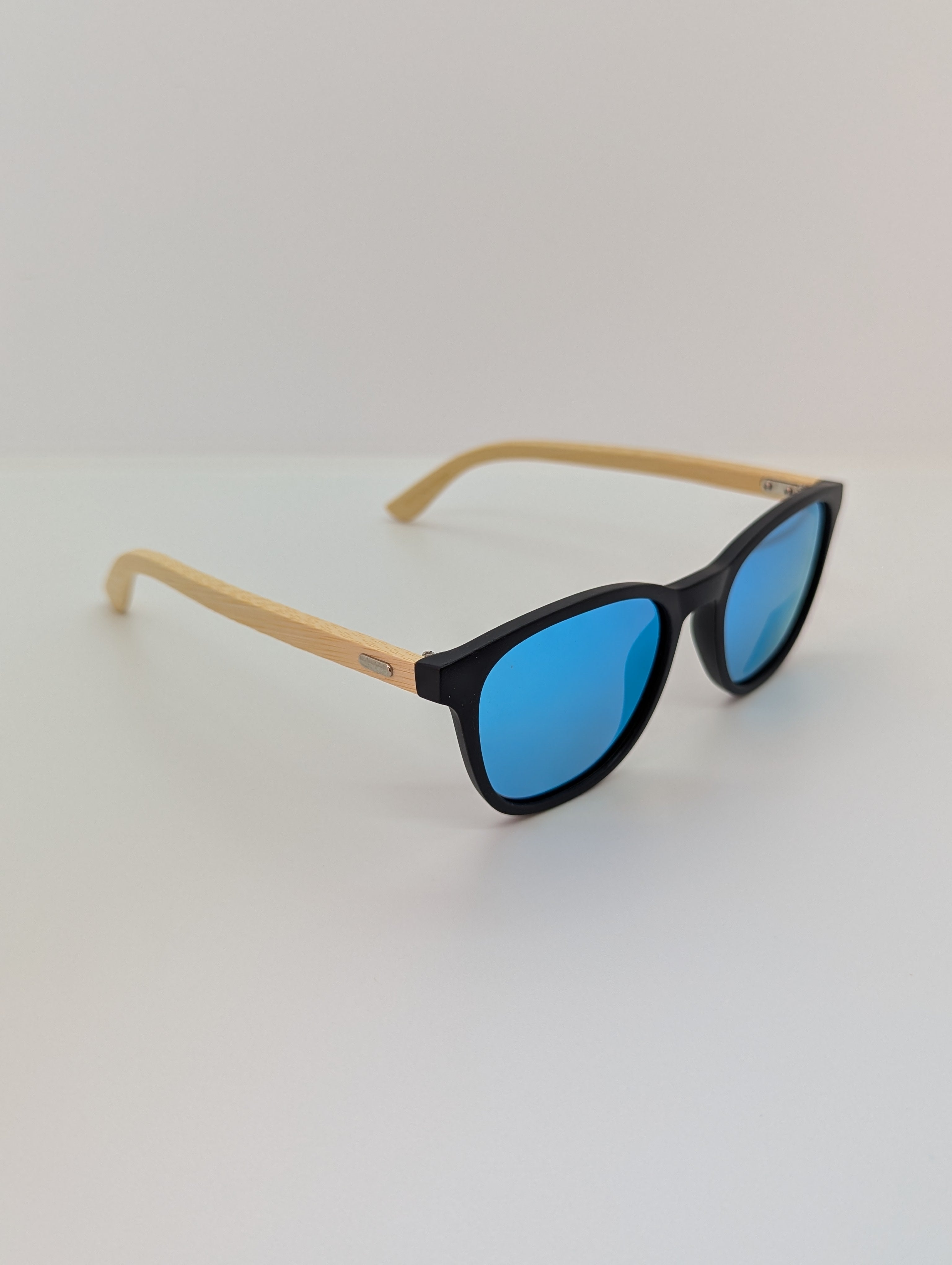 Pesca Blue