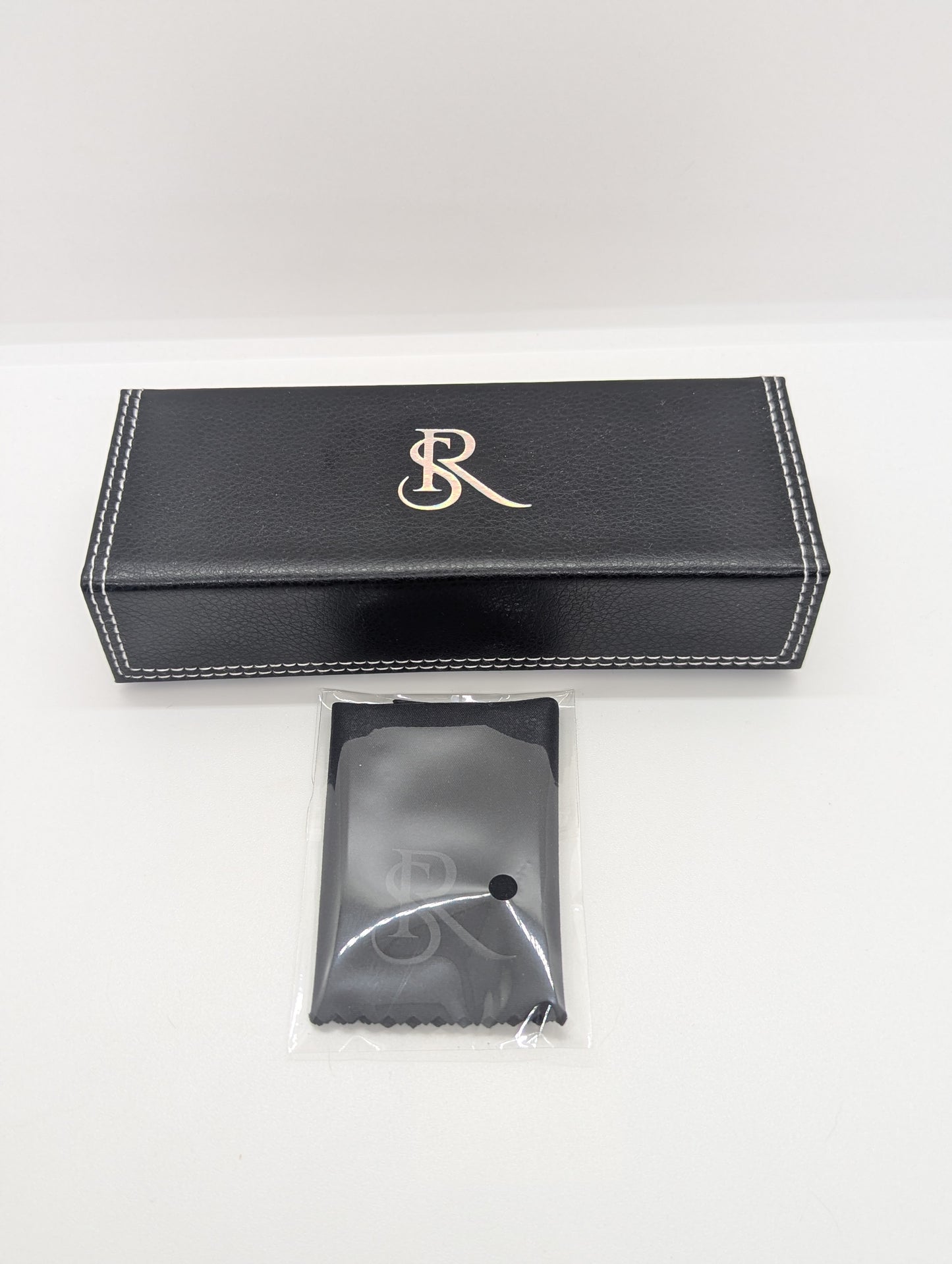 Pack étuis Luxe RS argenté + chamoisine