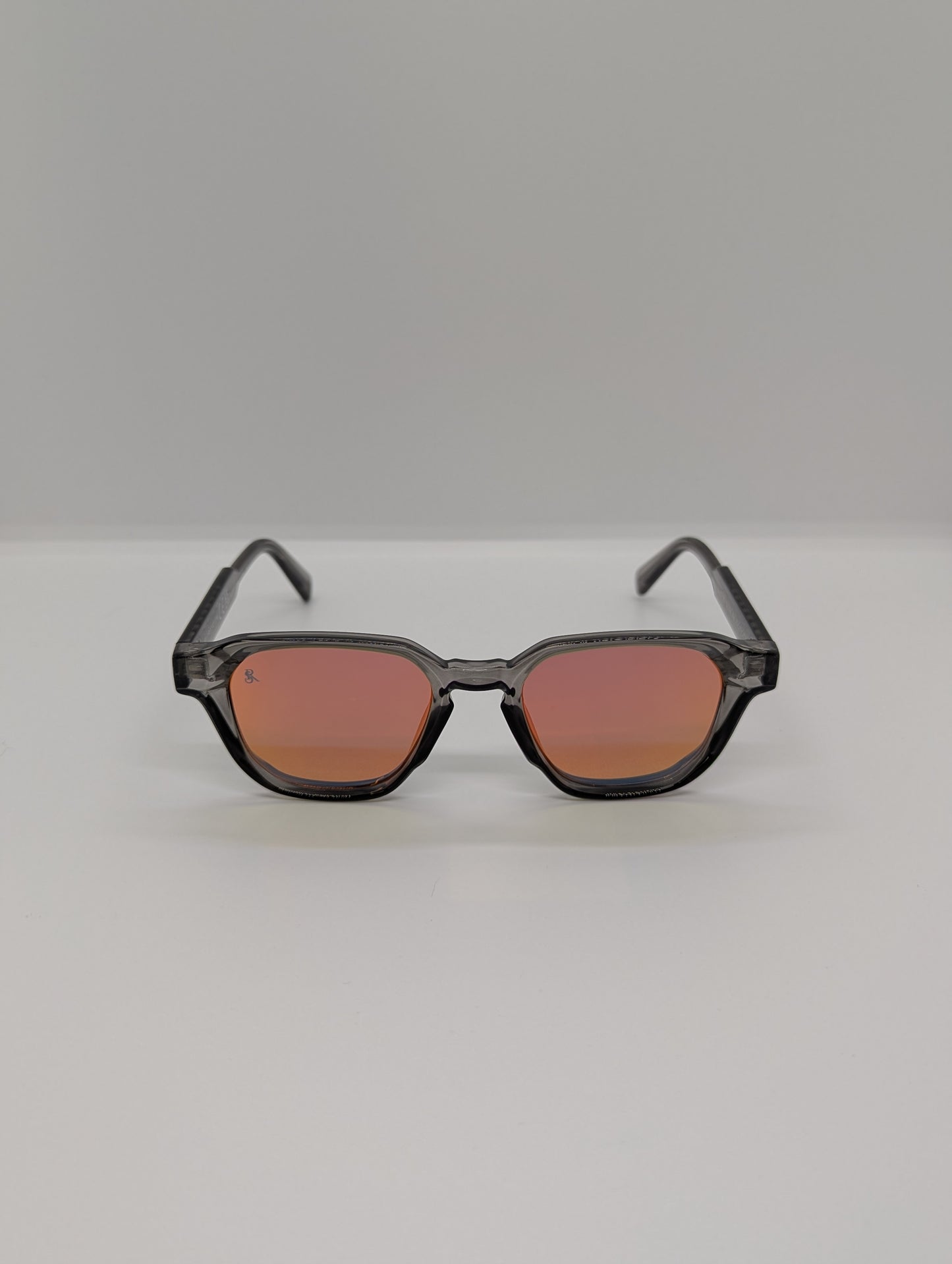 DREAM S Grey / Red