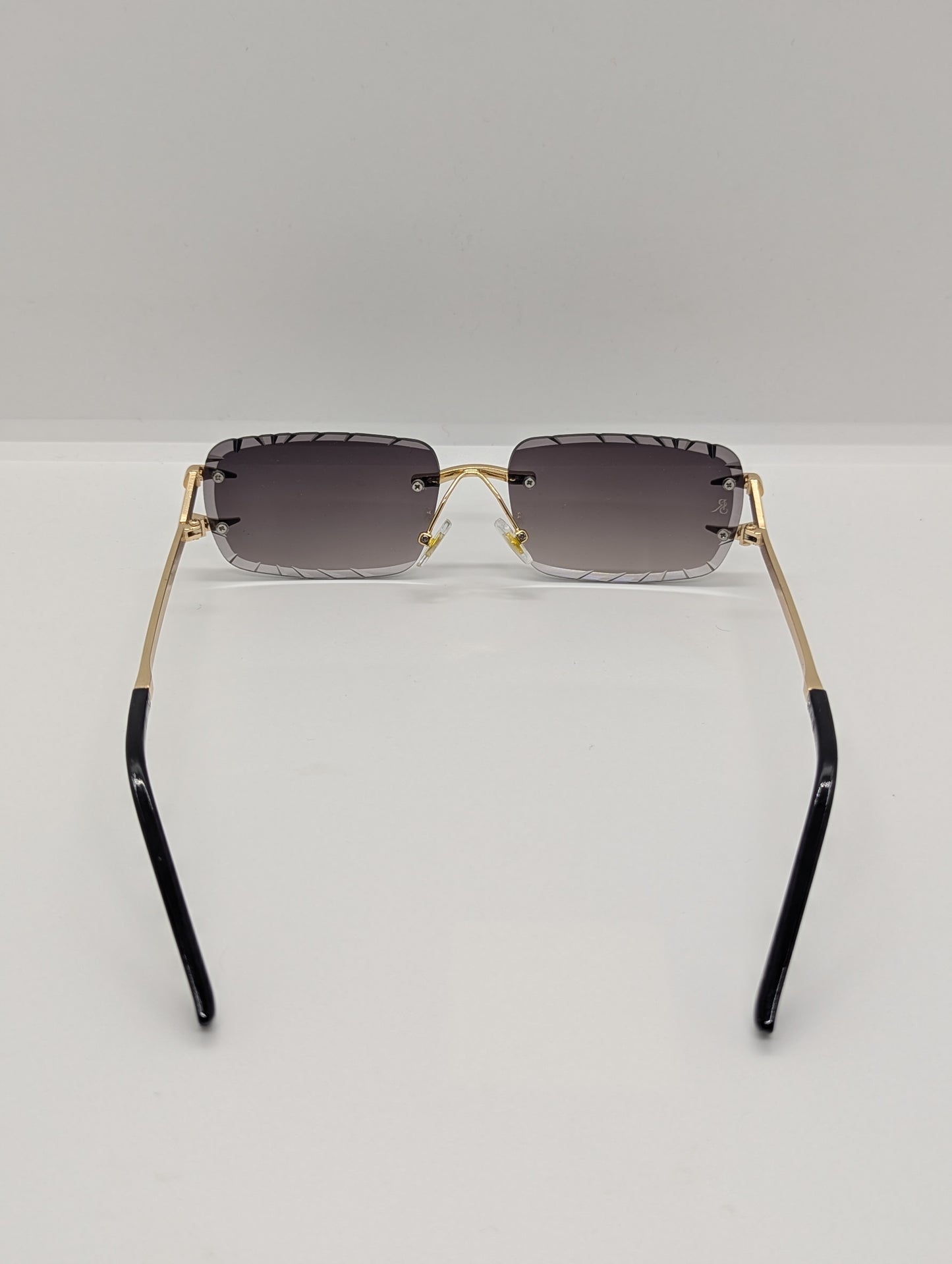 Diamond Grey / Gold
